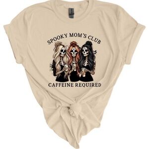 Short Sleeve Tee - Spooky Mom's Club